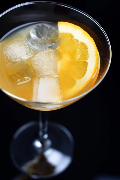 Вкусный мартини — стоковое фото