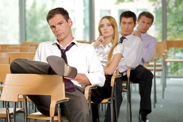 Dirigenti d'azienda seduti — Foto Stock