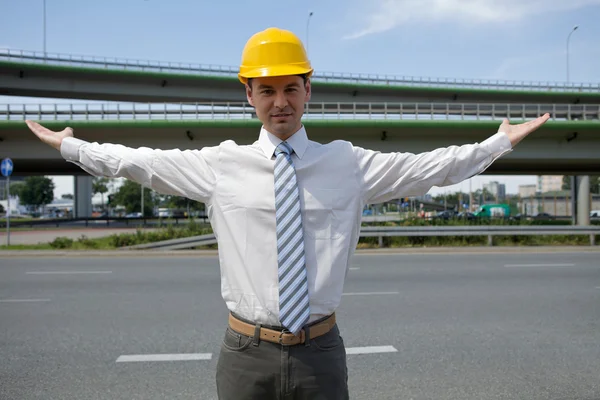 Arquiteto com braço levantado — Fotografia de Stock