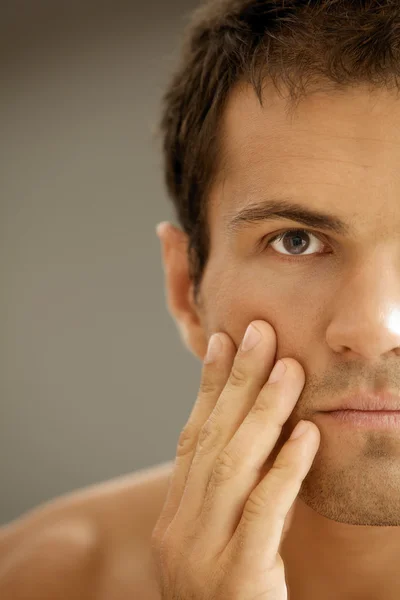 Man applying shaving cream — Stock Photo, Image