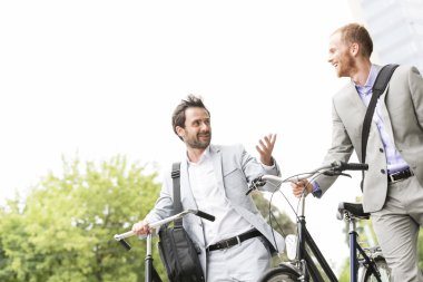 Yürürken konuşmak işadamları