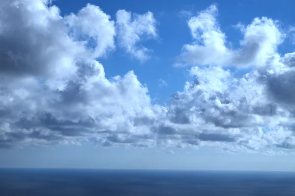 Blue sky with tiny clouds — Stock Photo, Image