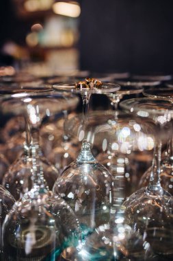 Alyanslar çok güzel bir kompozisyonda.