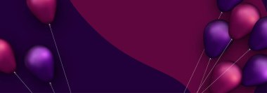 Pembe ve menekşe folyo balonlar pembe ve mor arka planda iplikler.