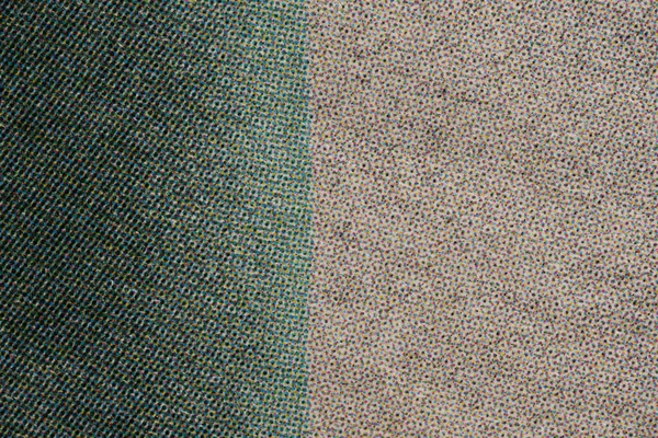 Renkli CMYK yarım tonlu nokta desenine yakın çekim ve koyu-aydınlık eğim. Tasarım, markalaşma, posterler ve editoryal kavramlar için arka plan ideal.