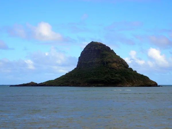 Mokolii or Chinaman Hat in the ocean — Stock Photo, Image