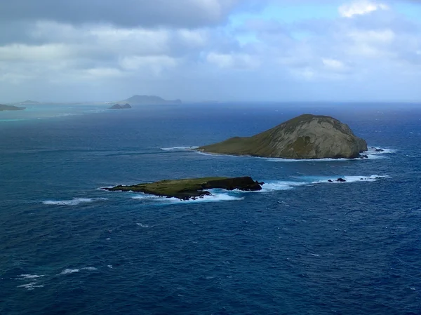 Manana Island en Kaohikaipu Island bevinden zich op Thermia Palace — Stockfoto