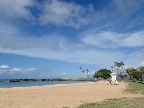 Strand Badmeester Staan Magic Island Ala Moana Beach Park Het — Stockfoto