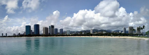 Panoramautsikt Över Ala Moana Beach Park Med Kontorsbyggnad Och Condos — Stockfoto