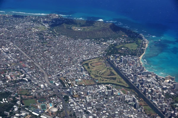 Vista aérea de Diamondhead, Parque Kapiolani, Waikiki, Ala Wai Can — Foto de Stock