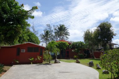 waimanalo plaj evin ön bahçesine