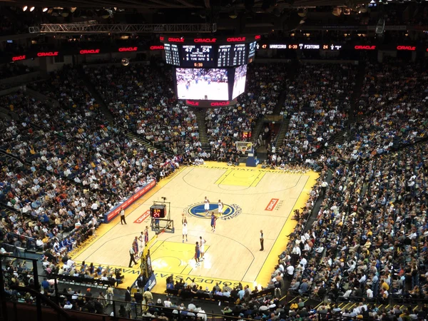 Golden state savaşçı serbest atış atış ateş eder.