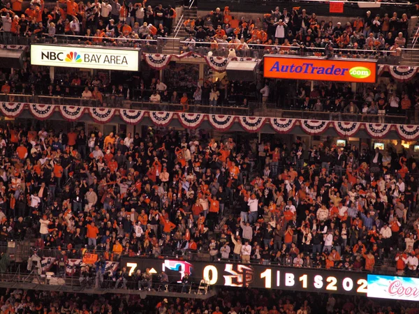 Sea of Orange San Francisco Giant fans in the stands of ballpark — Stock Photo, Image