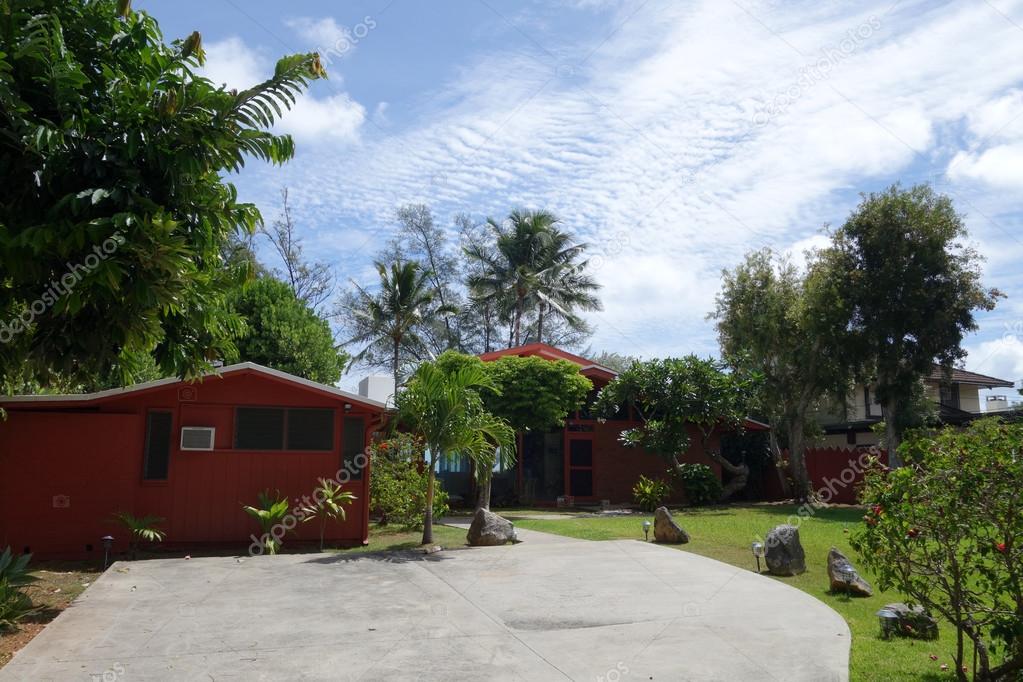 Front yard of Waimanalo Beach House