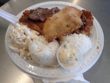 Hawaiian karışık plaka