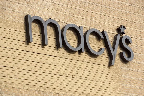 Macy's store Sign in Honolulu — Stock Photo, Image