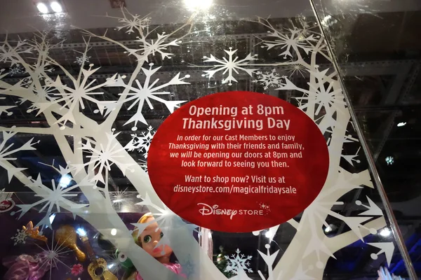 "Öppnar kl 8 Thanksgiving Day" för grå torsdag logga på den — Stockfoto