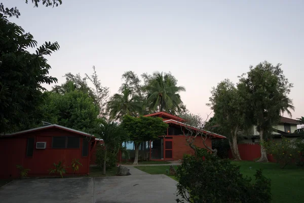 Camino de entrada y Waimanalo Beach House — Foto de Stock