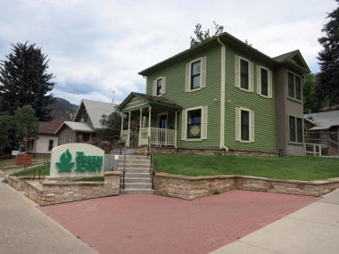The Green Joint Marijuana Shop and sign in Greenwood Springs
