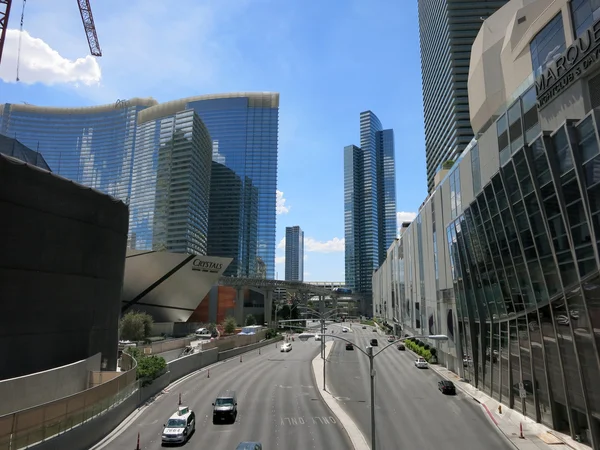 Harmon strada che porta a Crystals al centro della città di Las Vegas B — Foto Stock