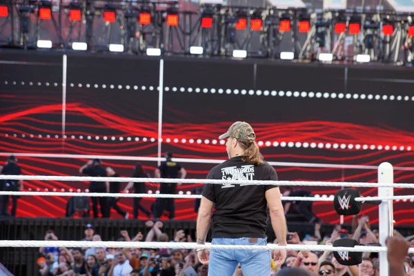 La leyenda de la WWE Shawn Michaels está en el ring durante el partido — Foto de Stock