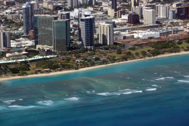 Ala Moana Beach Park, Alışveriş Merkezi, kınamak ve H Cityscape hava