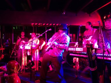 Anna O'Briens reggae grubu rehberlik grup sıkışmaları 