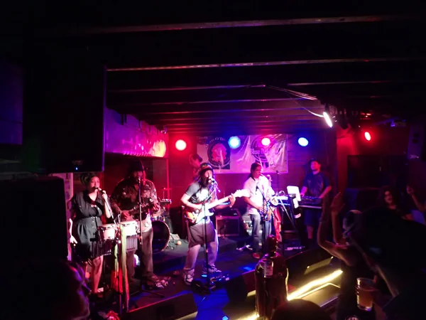 Reggae Artista Alex Marley jams with band Guidance Band at the An —  Fotos de Stock