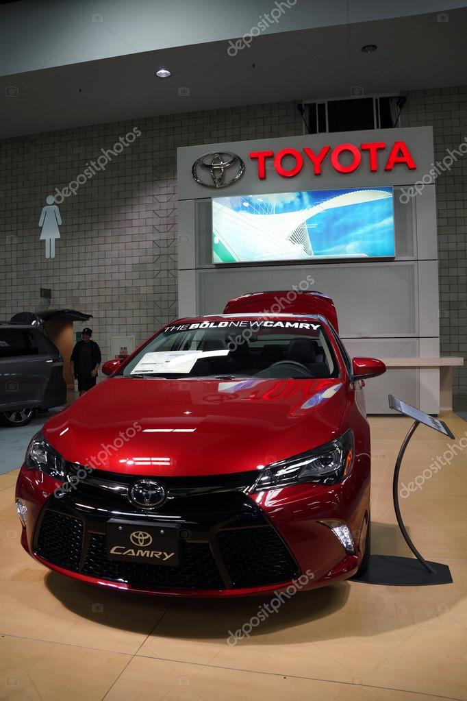 Toyota Dealership Oahu >> The Bold New Toyota Camry Car On Display Stock Editorial Toyota Dealership Oahu >> The Bold New Toyota Camry Car On Display Stock Editorial