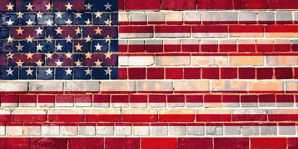 Σημαία των ΗΠΑ σε έναν τοίχο από τούβλα — Φωτογραφία Αρχείου