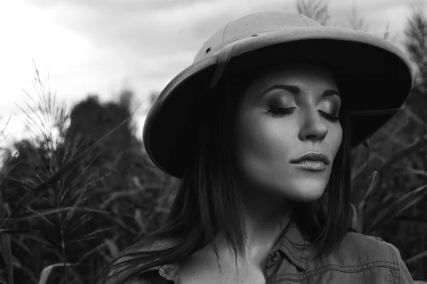 Safari woman in swamp black and white — Stock Photo, Image