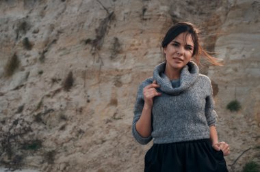 esmer sonbahar'deniz kıyısında