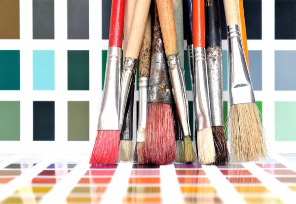 Used paint brushes — Stock Photo, Image