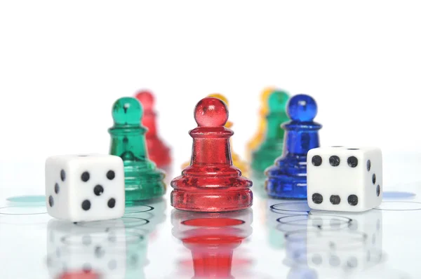 Playing ludo game — Stock Photo, Image