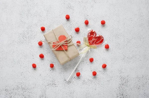Valentine Day Flat Lay Photographie Avec Sucette Forme Coeur Rouge — Photo