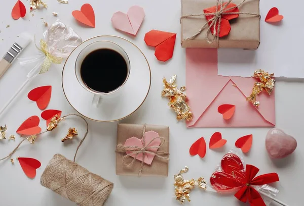 Alla Hjärtans Dag Romantisk Platt Låg Fotografi Med Kopp Kaffe — Stockfoto