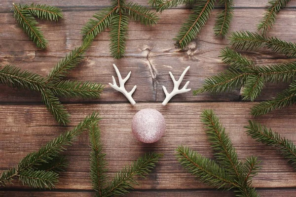 Komik Ren Geyiği Suratlı Şirin Yaratıcı Noel Tebrik Kartı — Stok fotoğraf