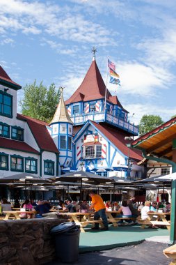 Octoberfest bira bahçesi 