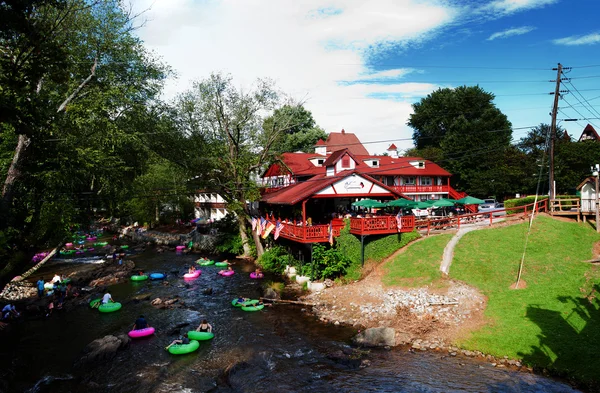 Lazy river tubing in Helen, GA – Stock Editorial Photo © phakimata