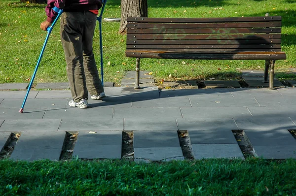 Zdravotně postižený muž — Stock fotografie