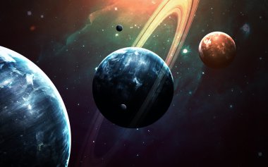 Uzayda gezegenlerin, yıldızların ve galaksilerin olduğu evren sahnesi uzay keşiflerinin güzelliğini gösteriyor. NASA tarafından döşenmiş elementler