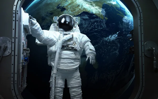 Világűr Űrhajós Spacewalk Kép Nasa Berendezett Elemei — Stock Fotó