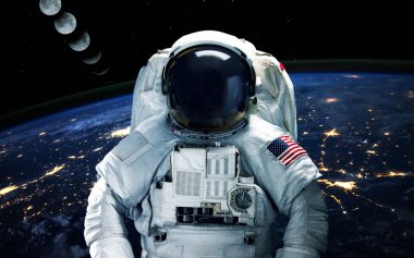 Astronot uzayda. Uzay yürüyüşü. Nasa tarafından döşenmiş bu görüntü unsurları