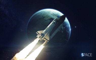 Uzay mekiği Dünya 'nın yörüngesinde dönüyor. Bu görüntünün elementleri NASA tarafından desteklenmektedir