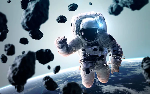 Papel de parede espaço de ficção científica com astronauta na caminhada espacial. Elementos desta imagem fornecidos pela NASA — Fotografia de Stock