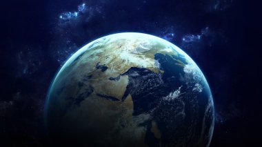 Yüksek çözünürlük Planet Earth görünümü. Dünya Dünya uzaydan bir yıldız alanda arazi ve bulutlarda gösteriliyor. Bu görüntü unsurları Nasa tarafından döşenmiştir
