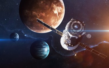 Gezegenlerin uzayda bulutsu üzerinde. NASA tarafından döşenmiş bu görüntü öğelerini