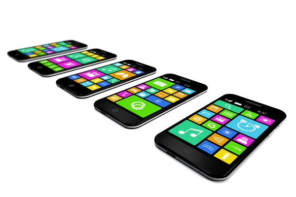 Smartphones pretos com uma variedade de aplicativos de software . — Fotografia de Stock