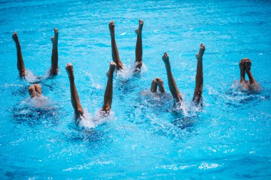 Senkronize Yüzme Takımı