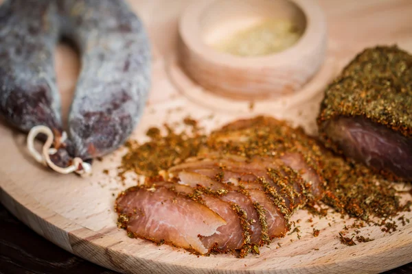 Eti filetosu ve sosis — Stok fotoğraf
